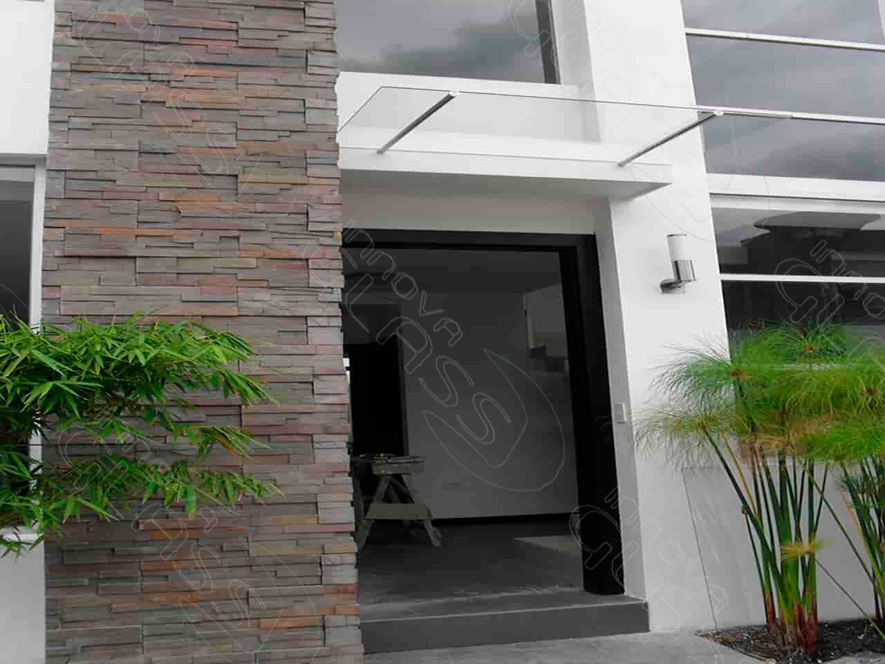 cubre-lluvias-marca-agua